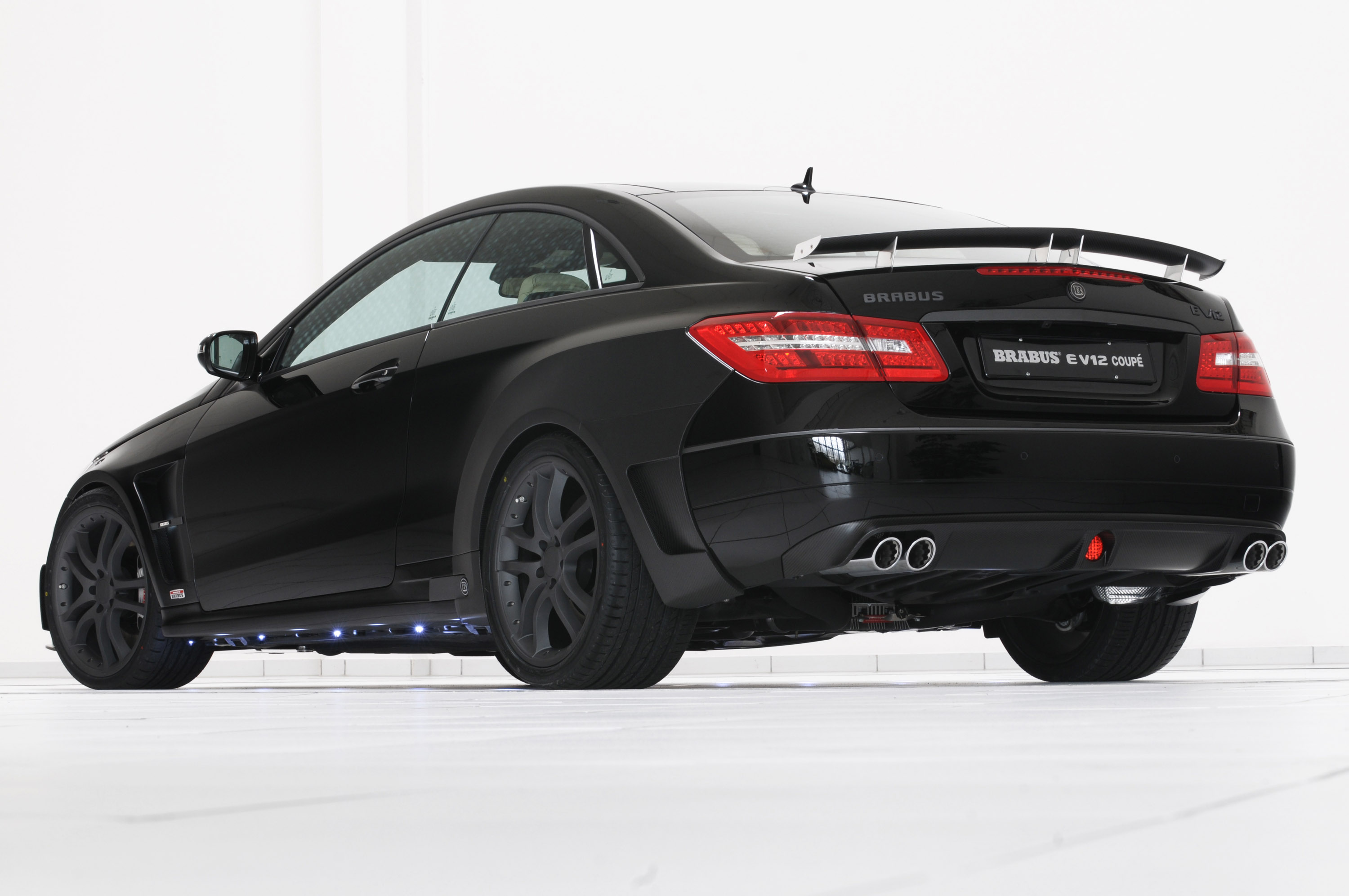 BRABUS Mercedes-Benz E V12 Coupe