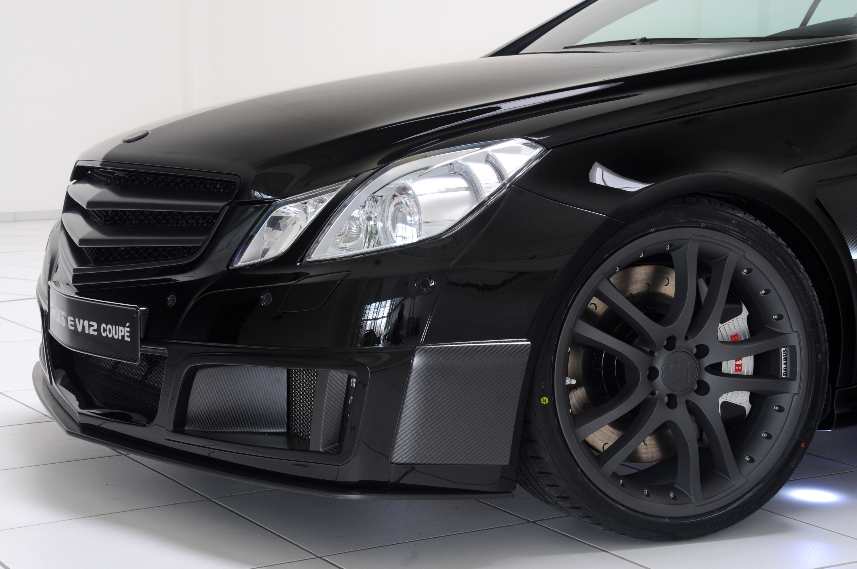 BRABUS Mercedes-Benz E V12 Coupe