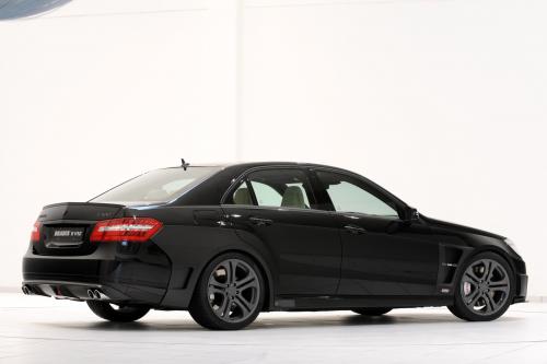 BRABUS Mercedes-Benz E V12 (2010) - picture 16 of 22