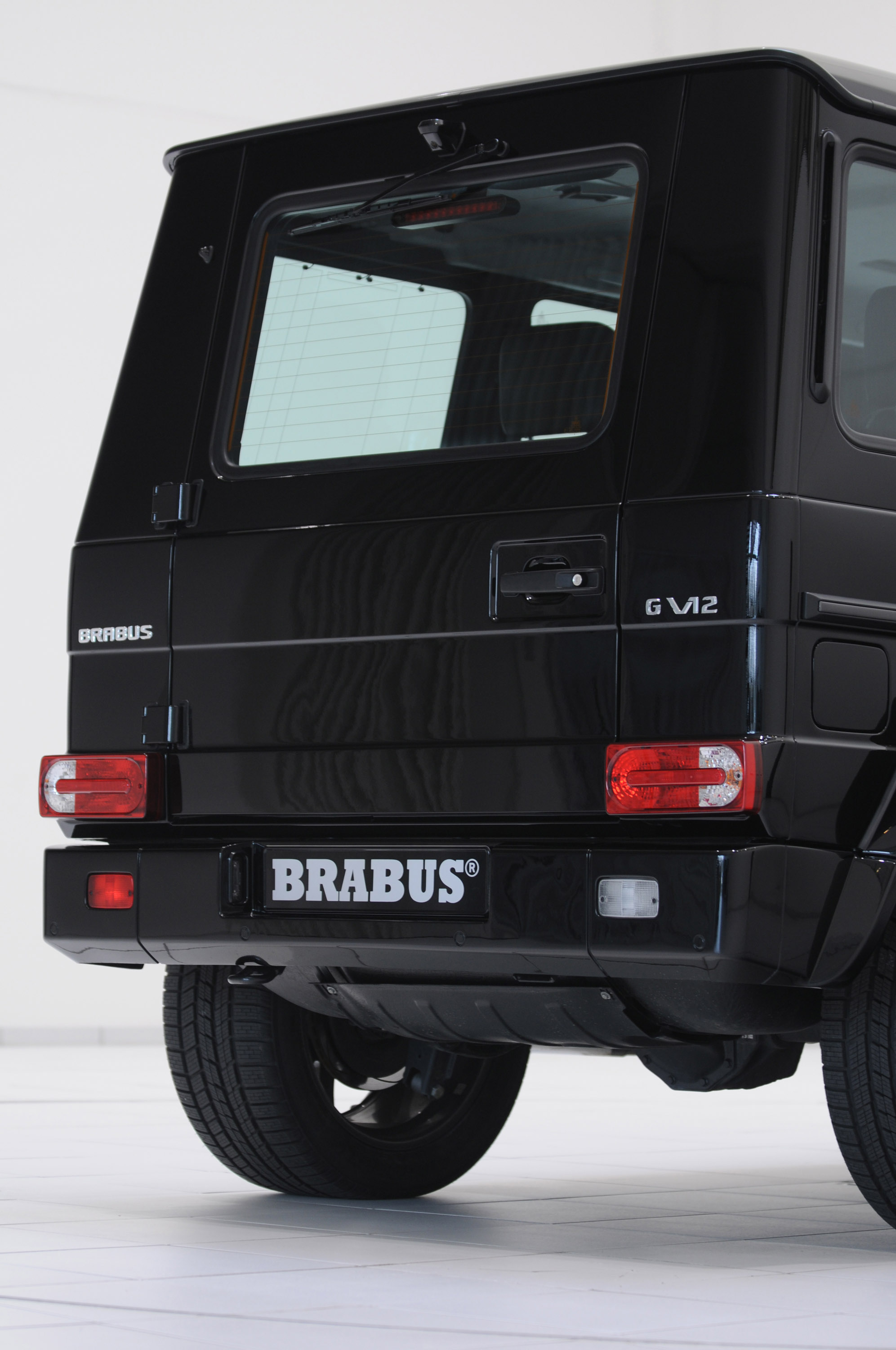 BRABUS Mercedes-Benz G V12 S Biturbo