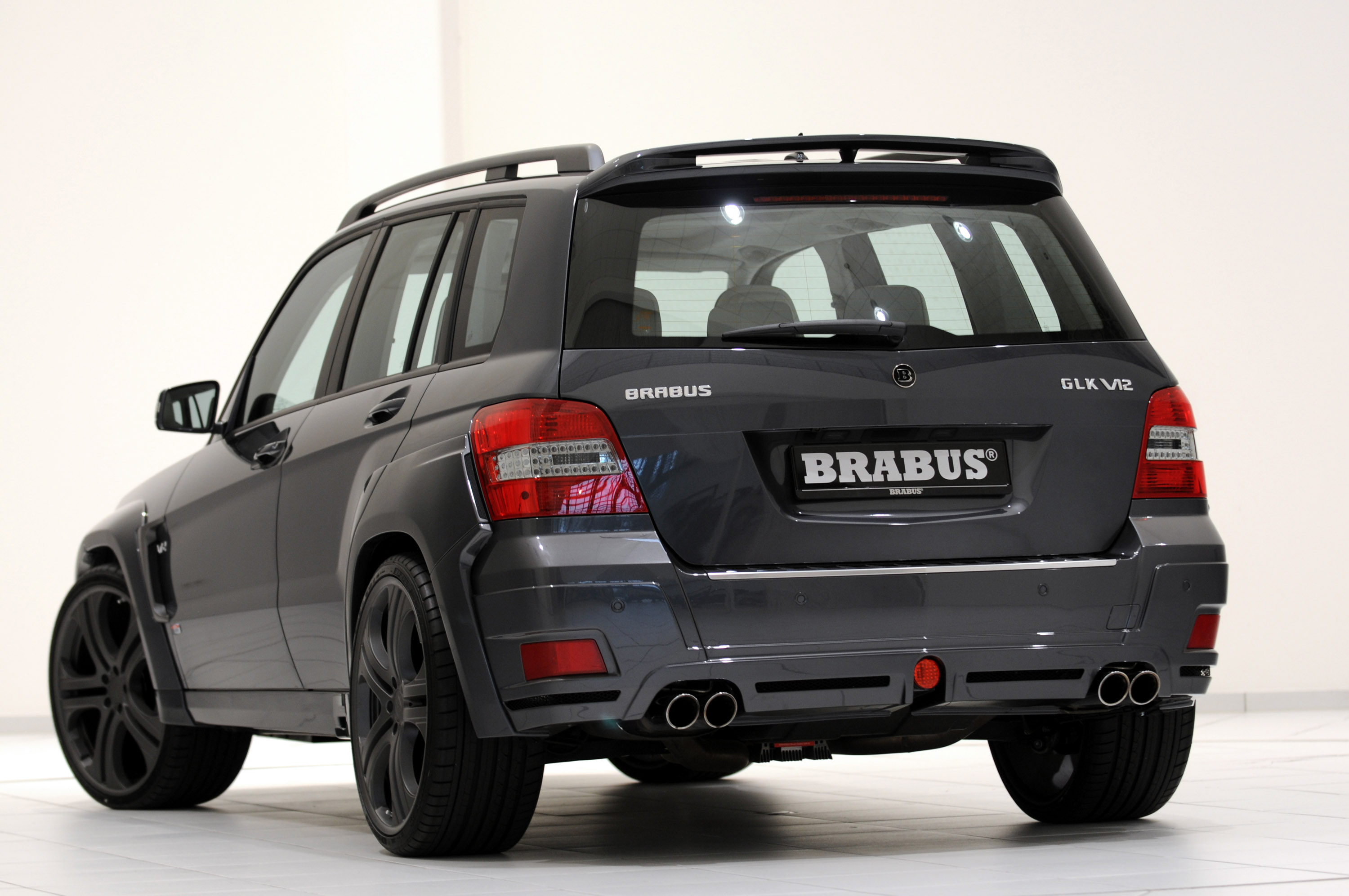 Brabus Mercedes-Benz GLK V12