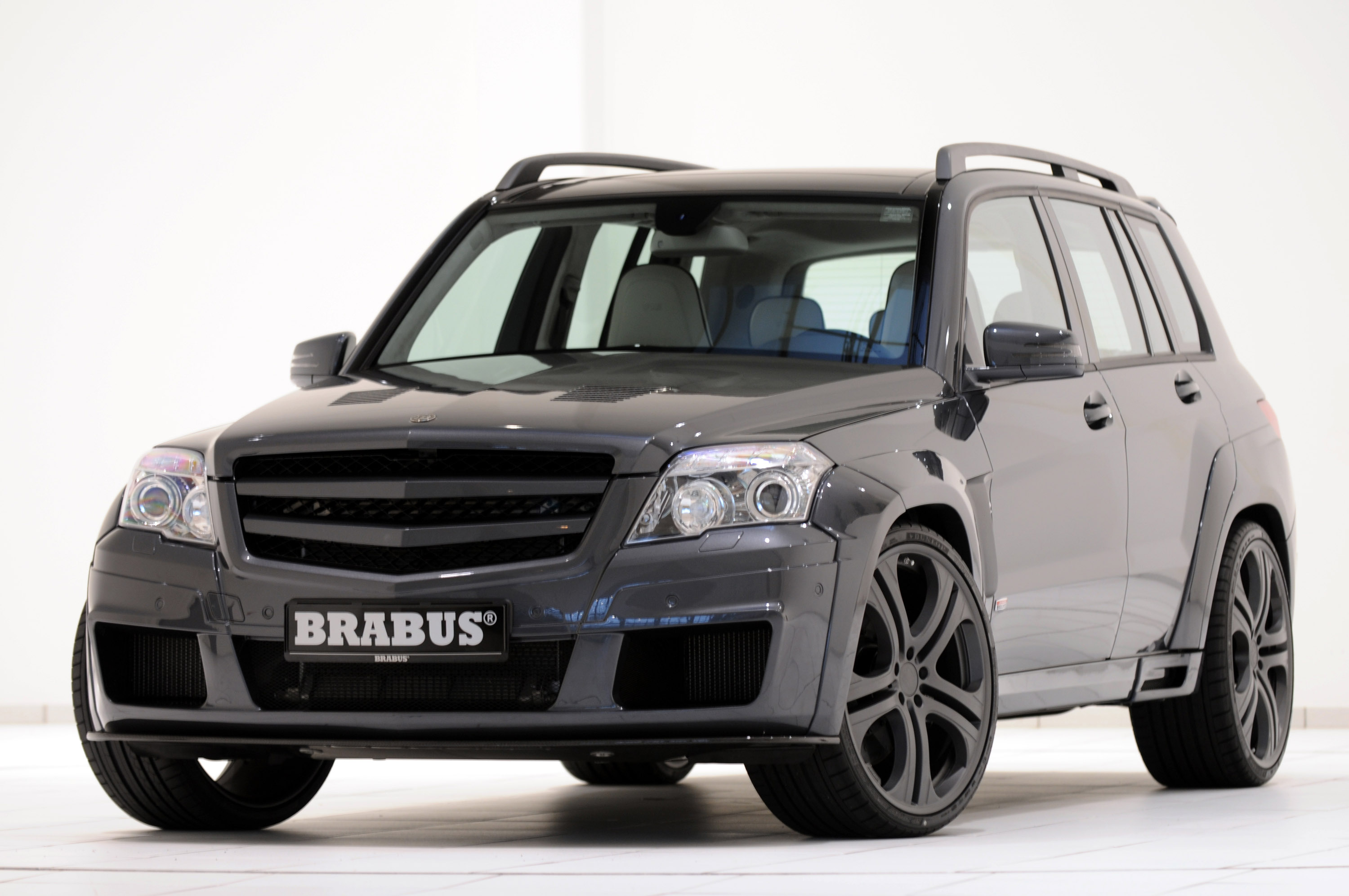 Brabus Mercedes-Benz GLK V12