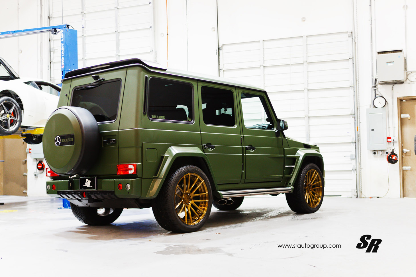 Brabus Mercedes-Benz AMG G63 ADV1 MV2