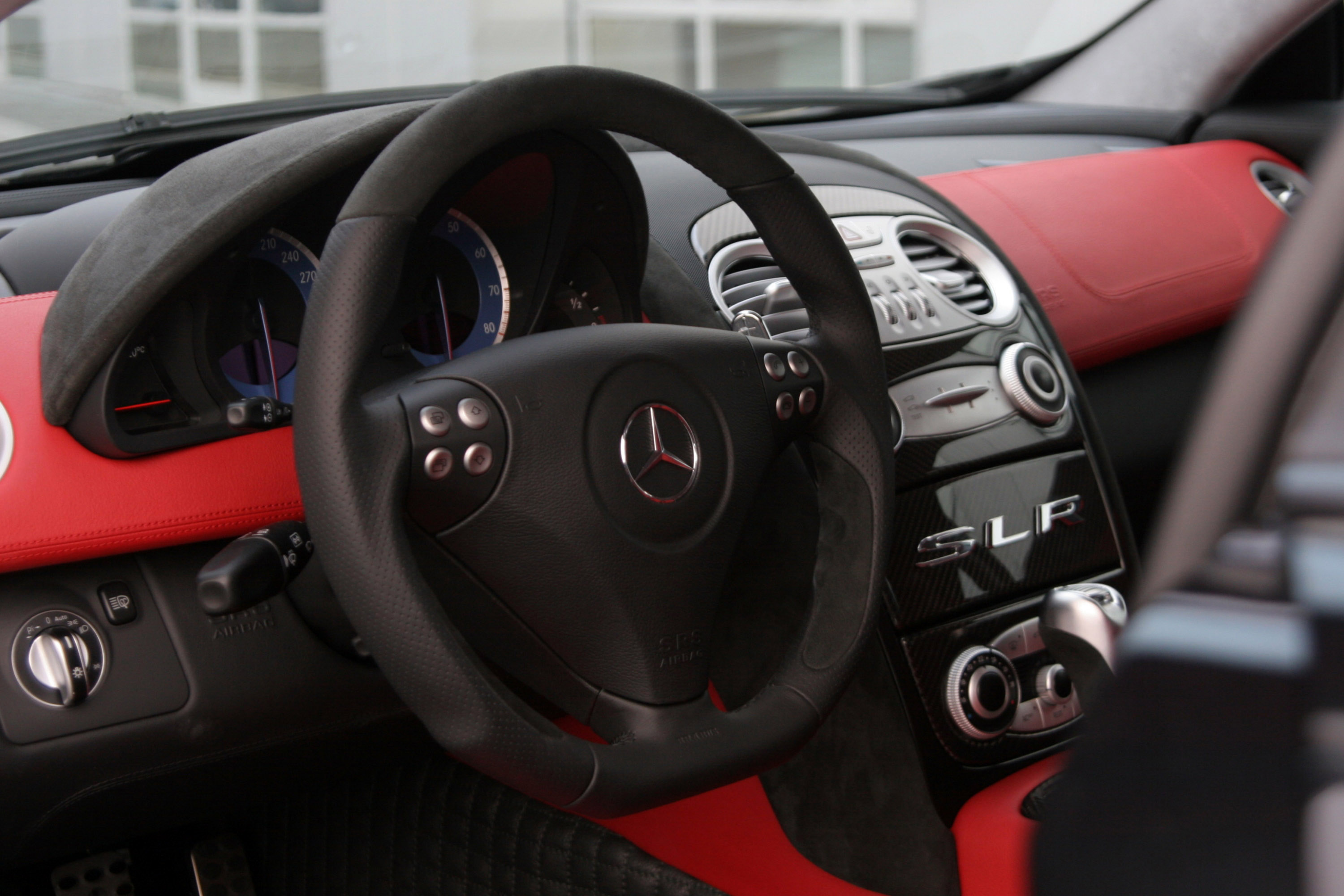 Brabus Mercedes-Benz SLR Mclaren