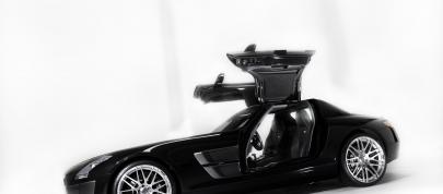 BRABUS Mercedes-Benz SLS AMG (2010) - picture 15 of 25