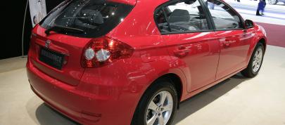 Brilliance BS2 Geneva (2009) - picture 4 of 4