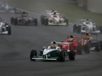 British GP (2009) - picture 2 of 4