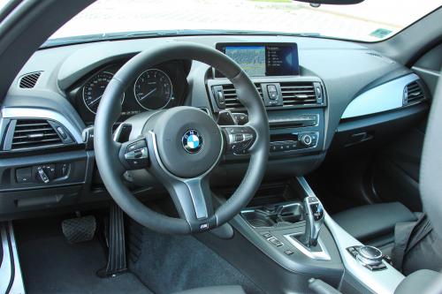 Budget BMW M3 M235i (2014) - picture 16 of 20