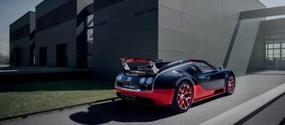 Bugatti Veyron 16.4 Grand Sport Vitesse Roadster (2012) - picture 4 of 6
