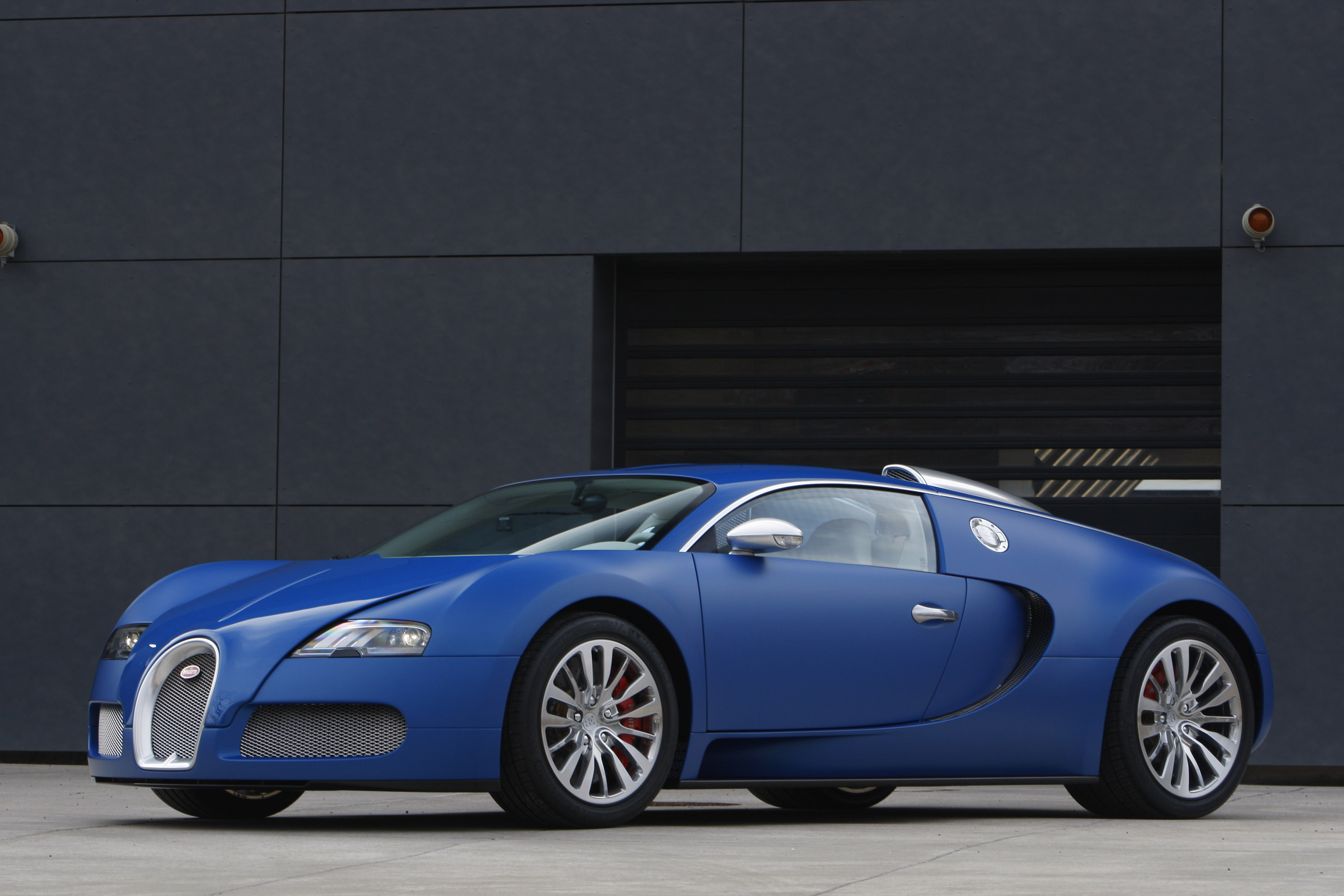 Bugatti Veyron Bleu Centenaire