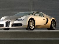 Bugatti Veyron Gold-colored (2009)