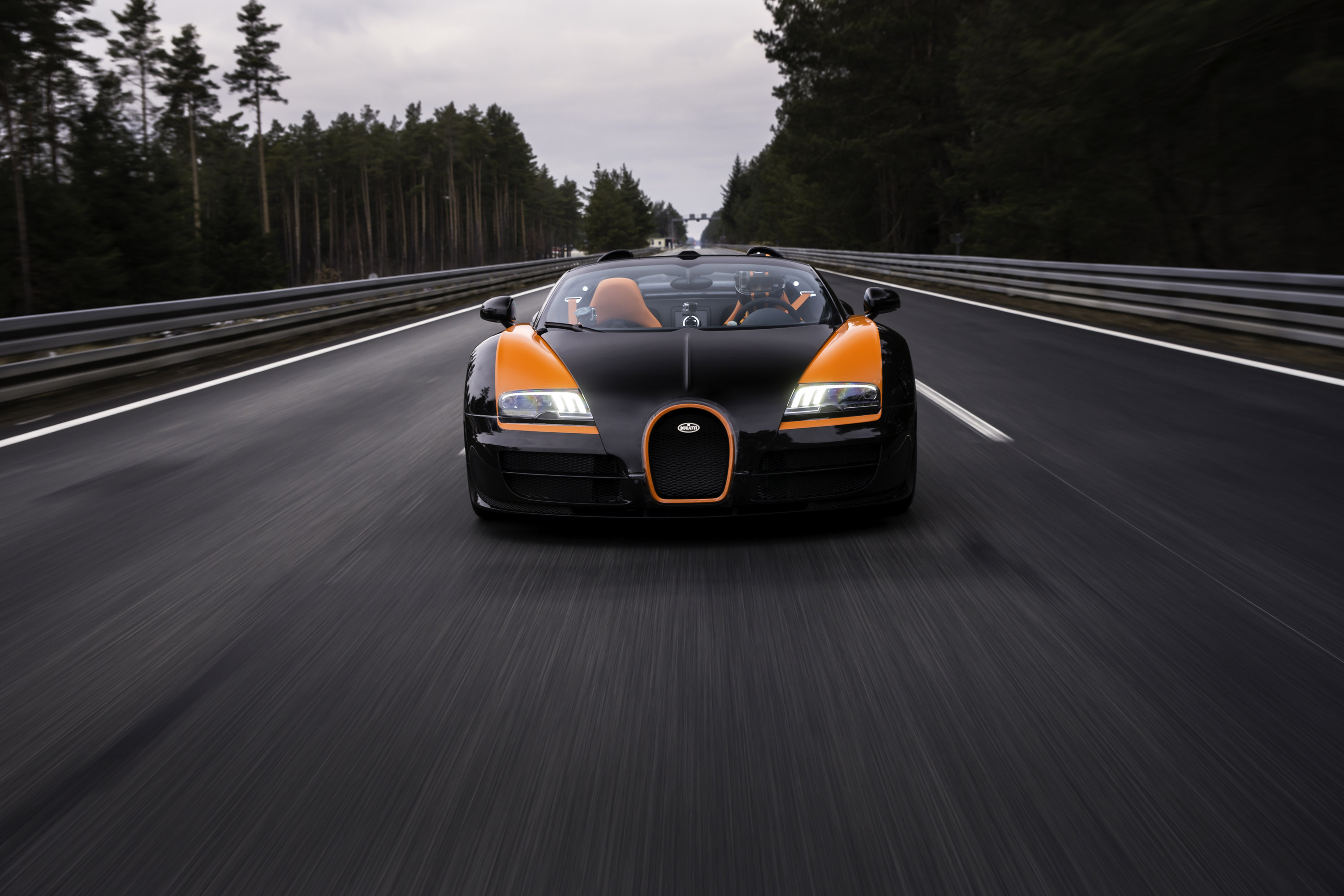 Bugatti Veyron Grand Sport Vitesse World Record Car Edition