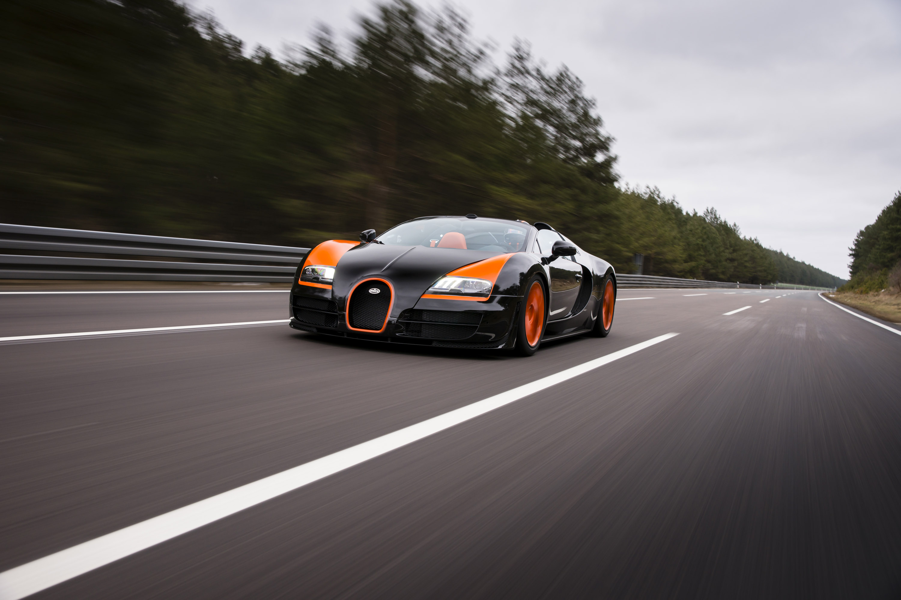 Bugatti Veyron Grand Sport Vitesse World Record Car Edition