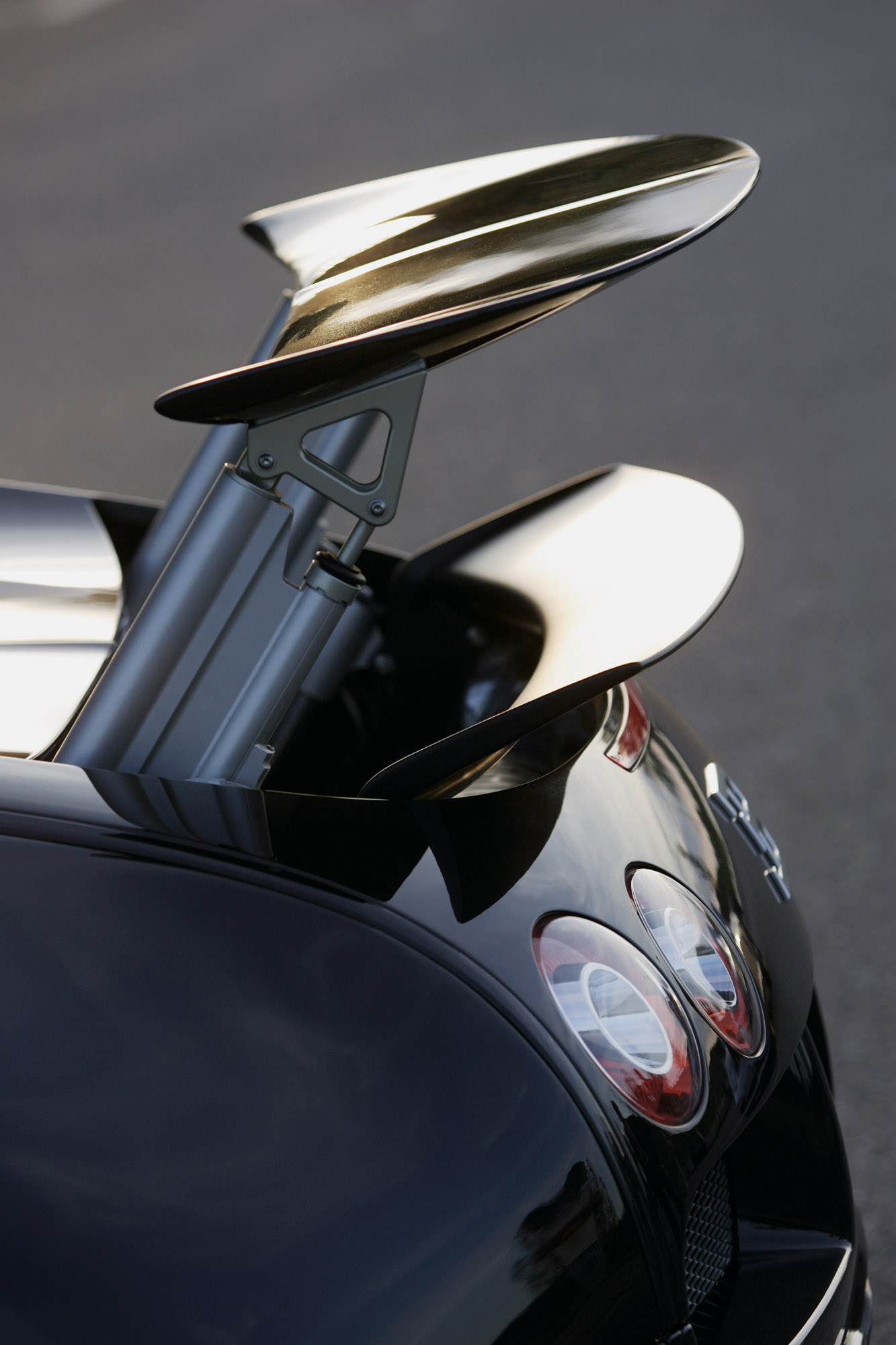 Bugatti Veyron on the track of the Targa Florio