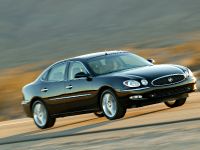 Buick LaCrosse CXS (2005) - picture 6 of 24