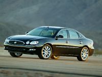Buick LaCrosse CXS (2005)
