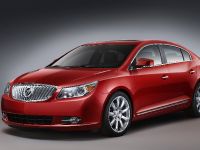 Buick LaCrosse CXS (2010) - picture 1 of 10