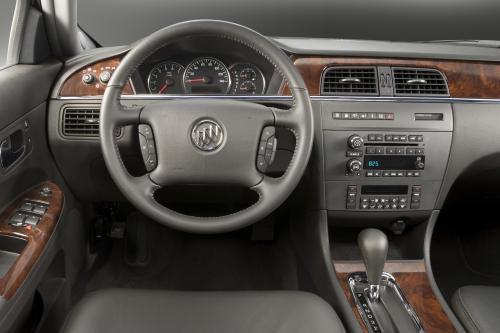 Buick LaCrosse CXS (2008) - picture 9 of 9
