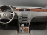 Buick LaCrosse CXS (2008) - picture 8 of 9
