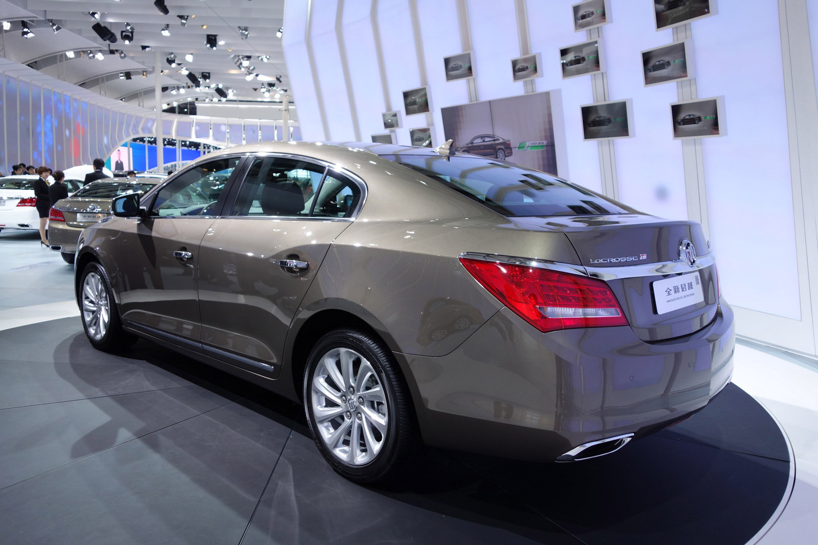 Buick Lacrosse Shanghai