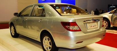 BYD Auto F3DM plug-in hybrid Detroit (2009) - picture 4 of 8