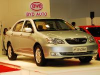 BYD Auto F3DM plug-in hybrid Detroit (2009) - picture 2 of 8