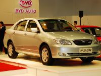 BYD Auto F3DM plug-in hybrid Detroit (2009) - picture 3 of 8