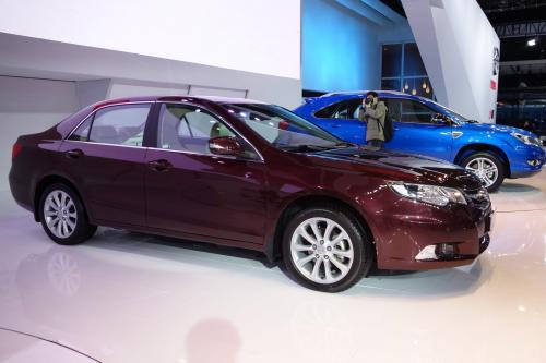 BYD Si Rui Shanghai (2013) - picture 1 of 3