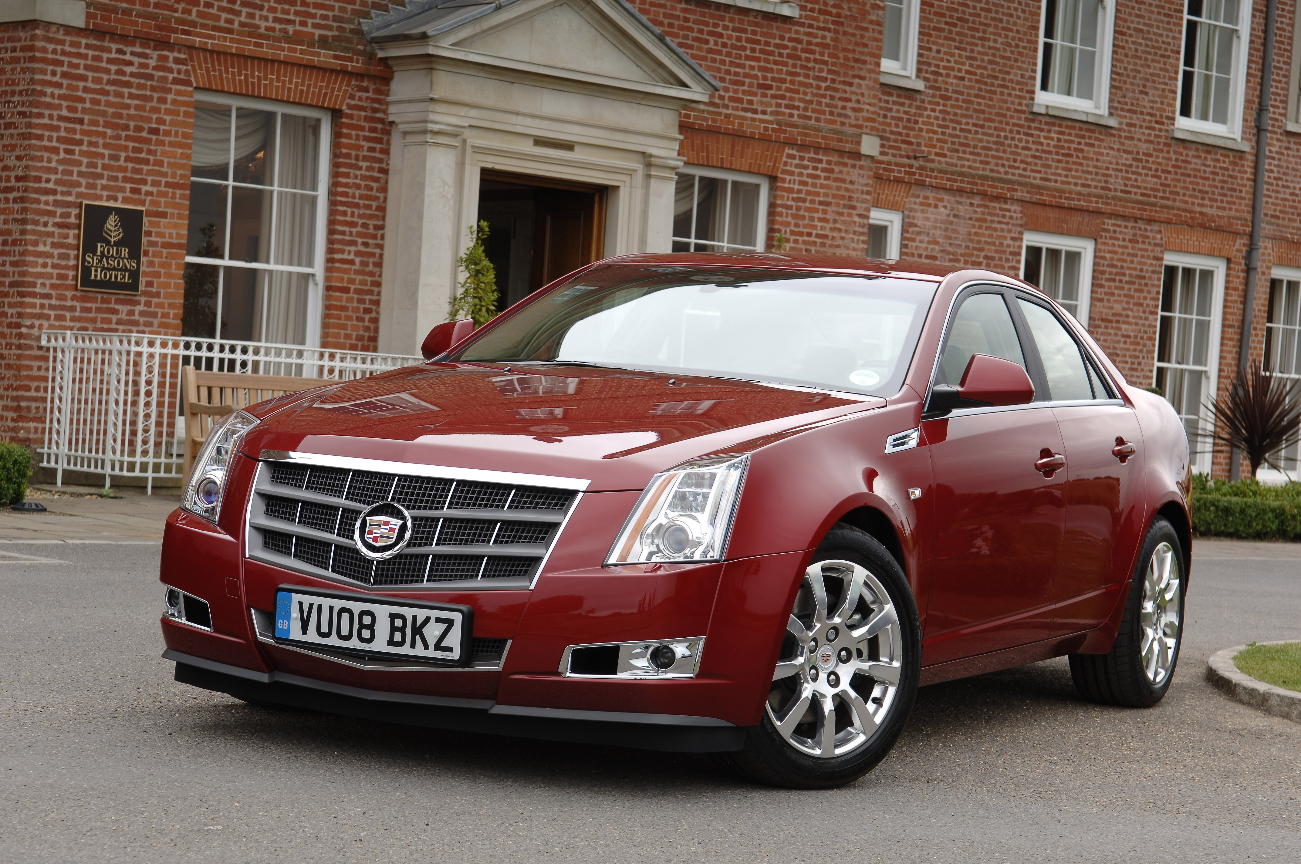 Купить сургуте легковой автомобиль. Кадиллак CTS 2008. Cadillac CTS 2009. Cadillac CTS 3.6 2009. Cadillac CTS 2008.