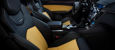 Cadillac CTS-V Black Diamond Edition (2011) - picture 4 of 6