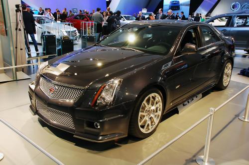 Cadillac CTS-V Detroit (2008) - picture 1 of 7