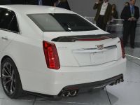 Cadillac CTS-V Detroit (2015) - picture 10 of 10