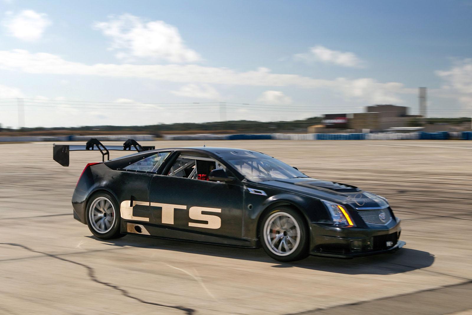 Cadillac CTS-V Racing Coupe