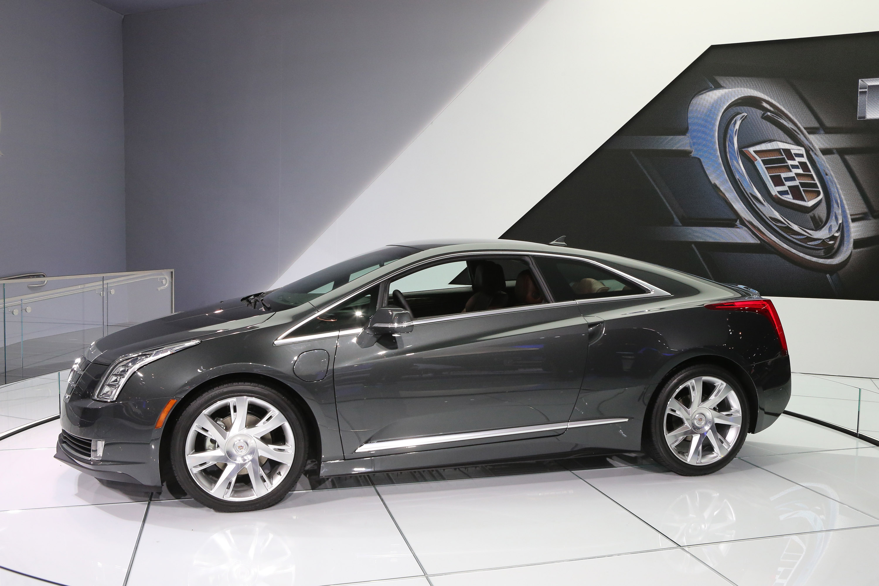 Cadillac ELR Chicago