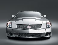 Cadillac XLR V (2009) - picture 1 of 3