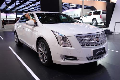 Cadillac XTS Shanghai (2013) - picture 1 of 3