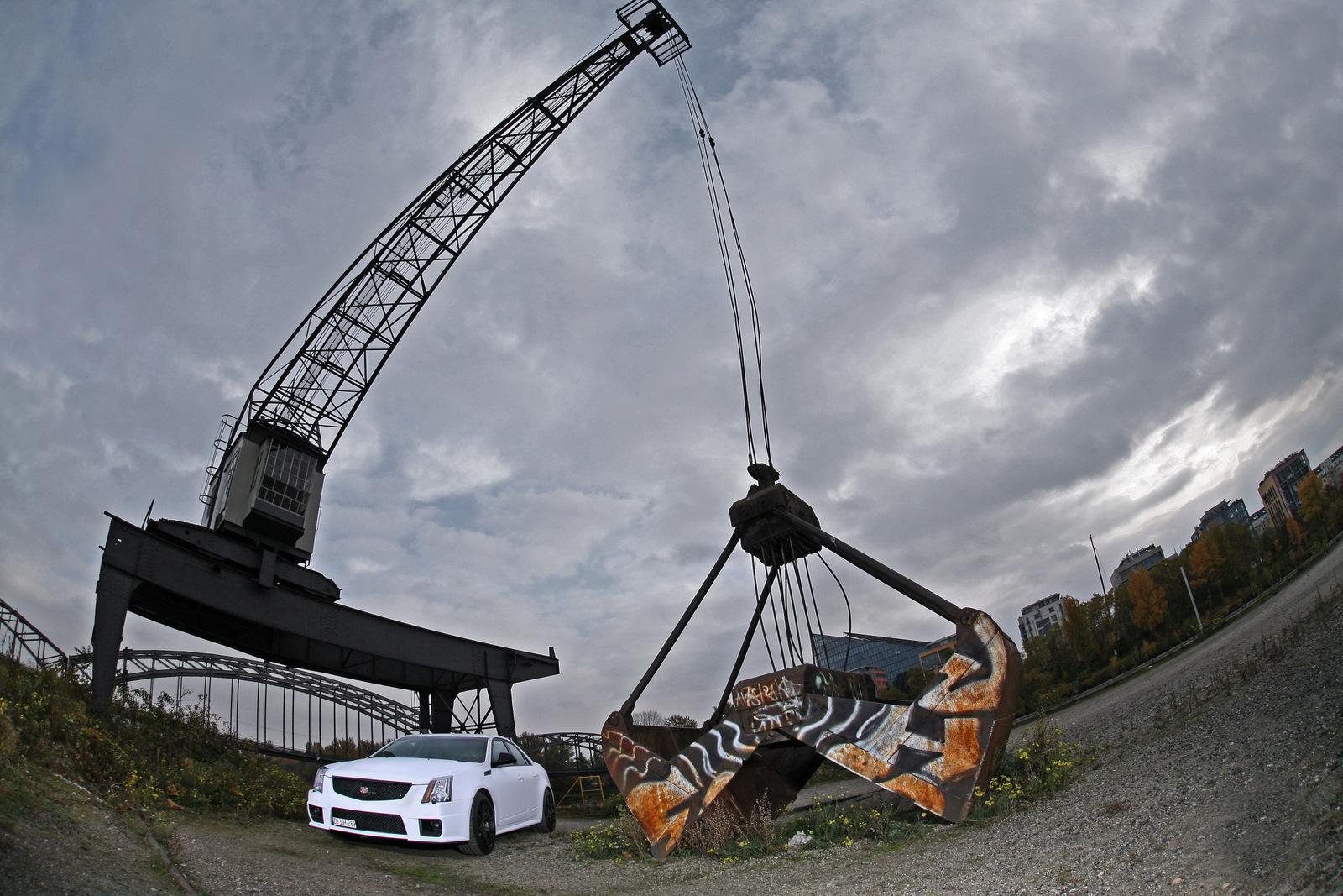 Cam Shaft Cadillac CTS-V