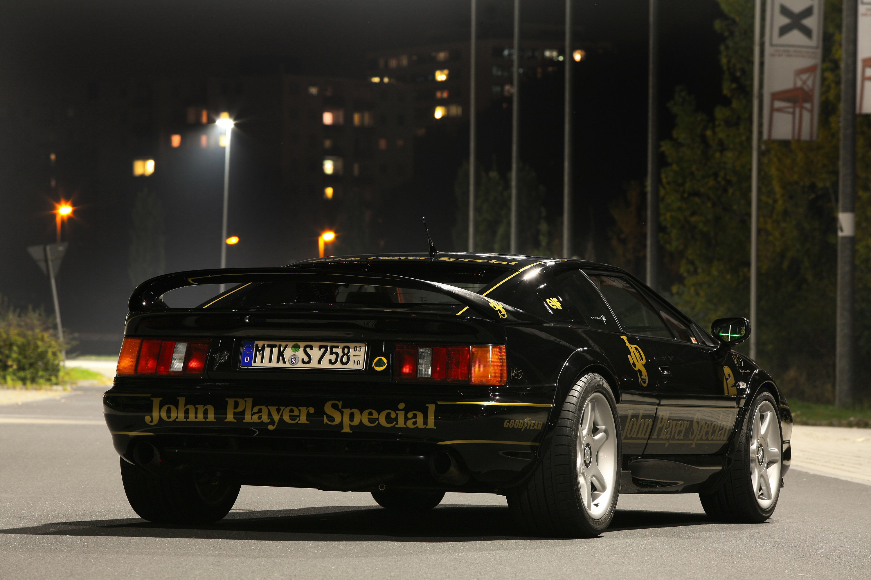 Cam Shaft Lotus Esprit V8