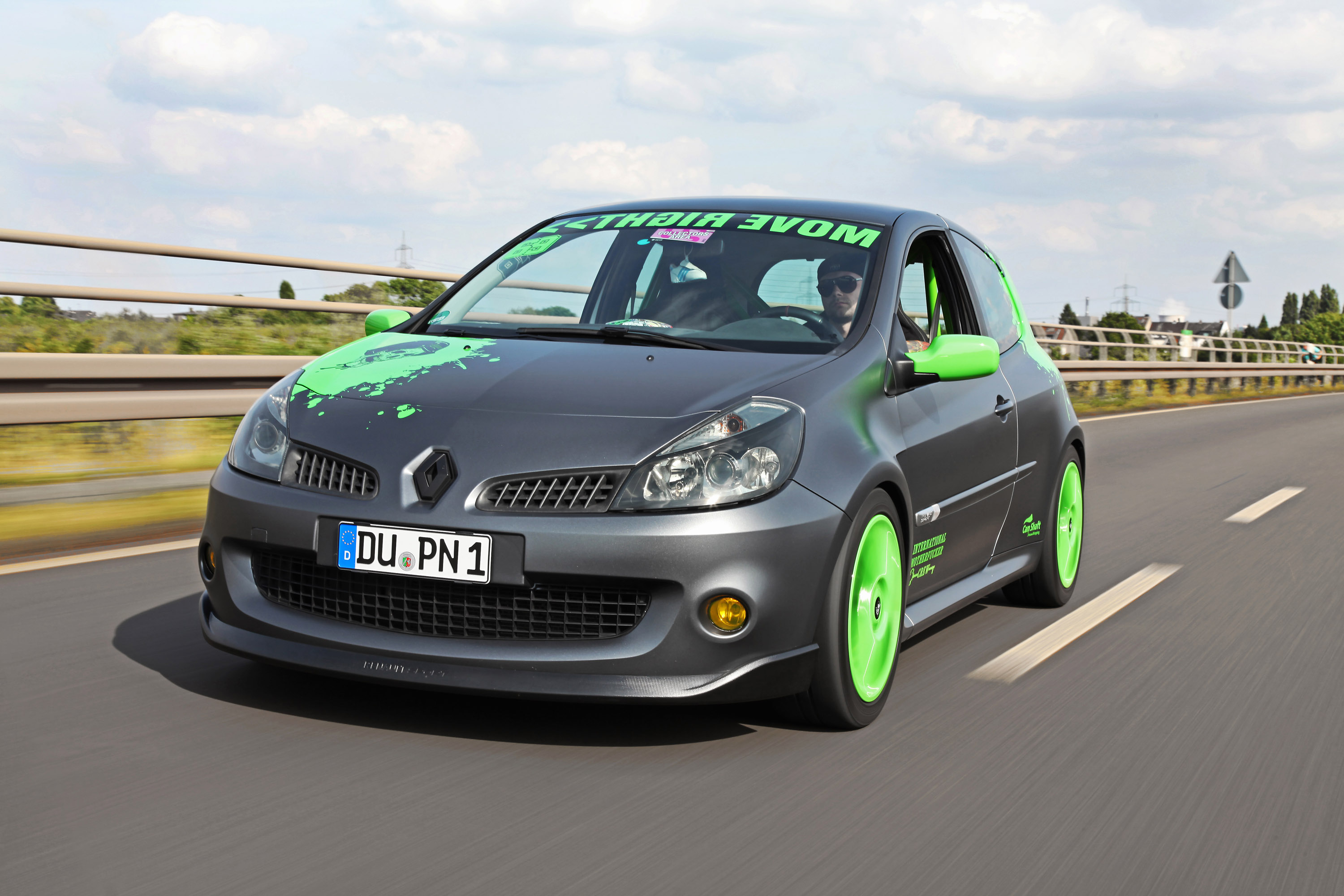 Cam Shaft Renault Clio RS