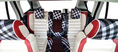 Carlex Design Range Rover Burberry (2012) - picture 7 of 18