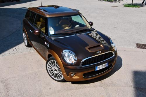 Chateau MINI (2009) - picture 1 of 16