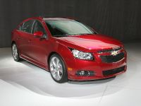 Chevrolet at New York (2010) - picture 2 of 2