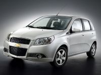 Chevrolet Aveo5 (2009) - picture 2 of 8