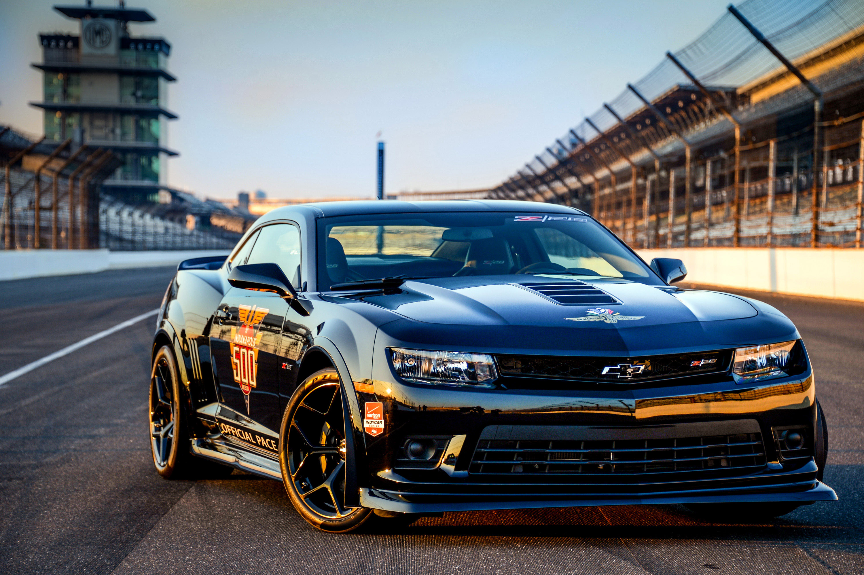 Chevrolet Camaro Z28 Indy 500 Pace Car