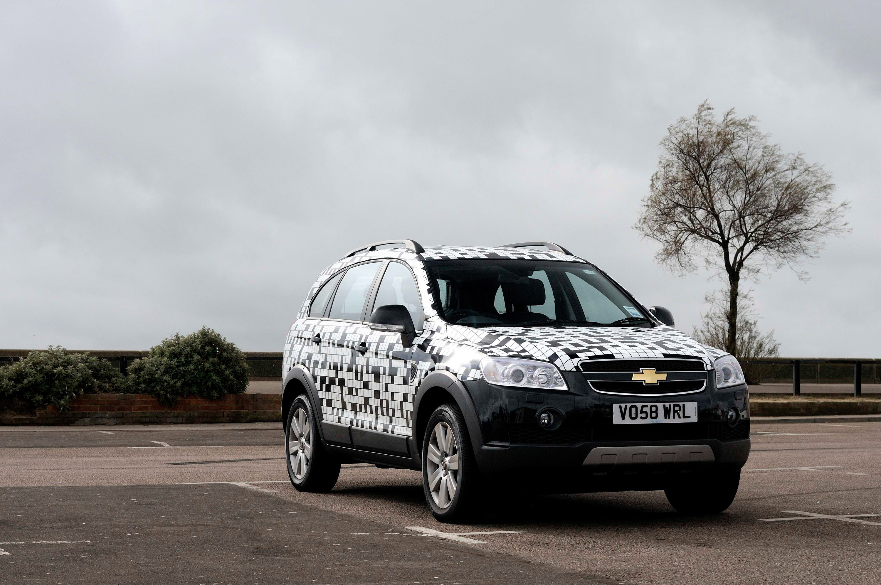 Chevrolet Captiva Crossword car