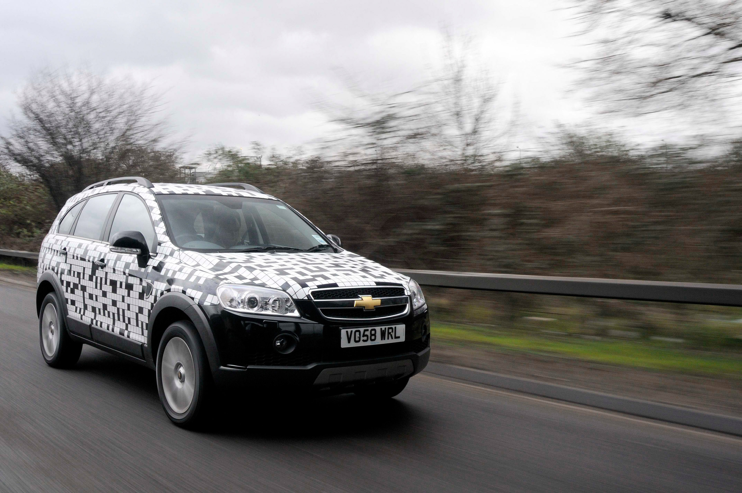 Chevrolet Captiva Crossword car