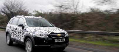 Chevrolet Captiva Crossword car (2009) - picture 4 of 4