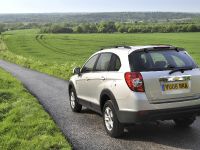 Chevrolet Captiva VCDi LS (2008) - picture 2 of 3