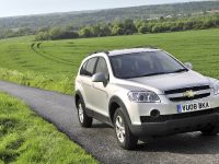 Chevrolet Captiva VCDi LS (2008) - picture 2 of 3