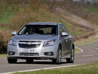 Chevrolet Cruze 1.7 VCDi (2012) - picture 2 of 2